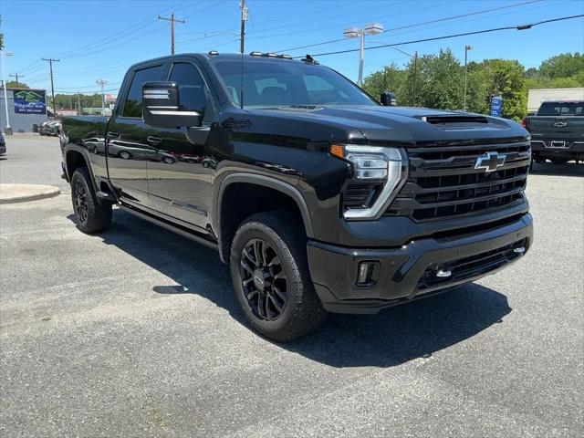 2025 Chevrolet Silverado 3500HD 4WD Crew Cab Standard Bed High Country