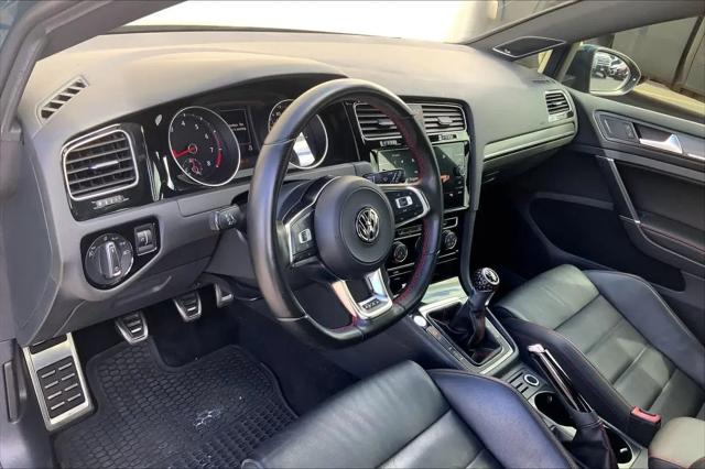 2019 Volkswagen Golf GTI 2.0T SE