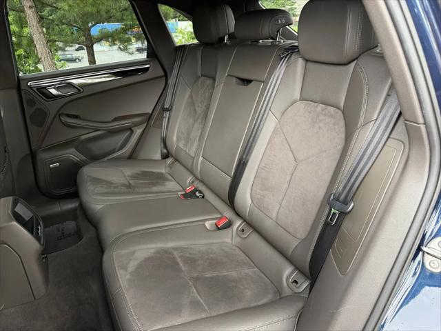 2015 Porsche Macan S