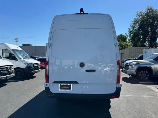 2026 Mercedes-Benz Sprinter 2500 High Roof 4-Cyl Diesel