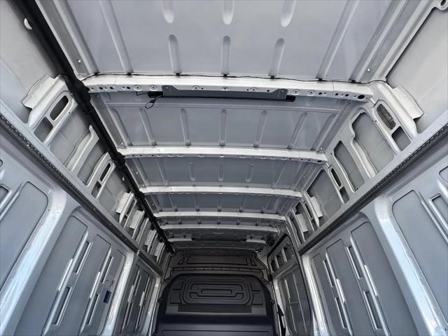 2026 Mercedes-Benz Sprinter 2500 High Roof 4-Cyl Diesel