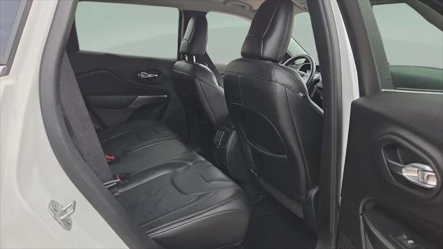 2020 Jeep Cherokee Limited FWD