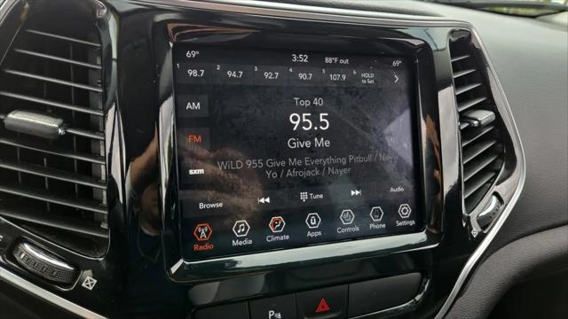 2020 Jeep Cherokee Limited FWD