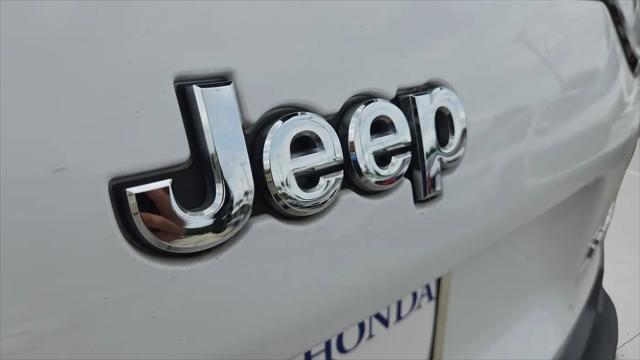 2020 Jeep Cherokee Limited FWD