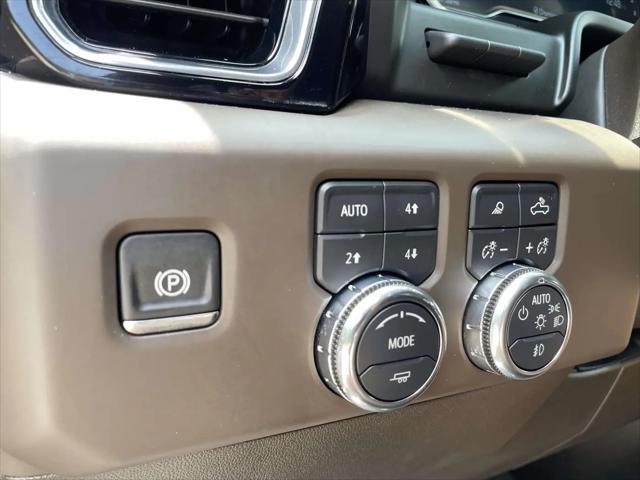 2025 GMC Sierra 1500 4WD Crew Cab Short Box Denali