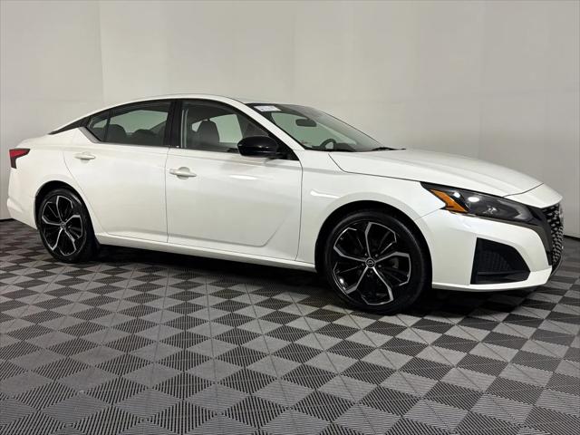 2024 Nissan Altima SR FWD