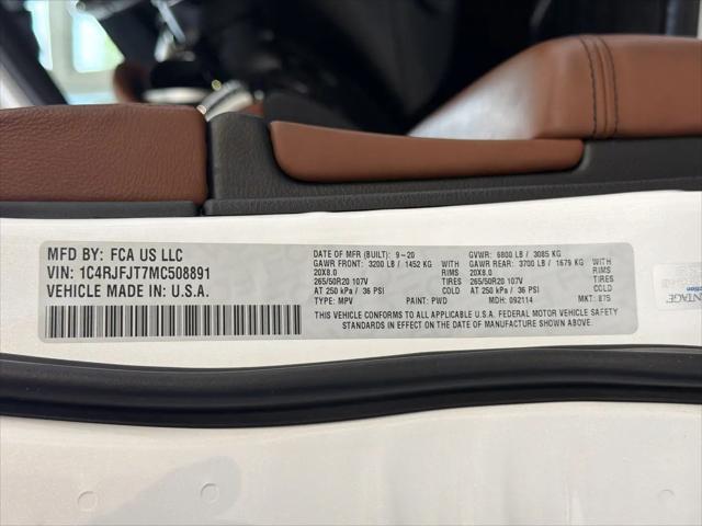 2021 Jeep Grand Cherokee Summit 4x4