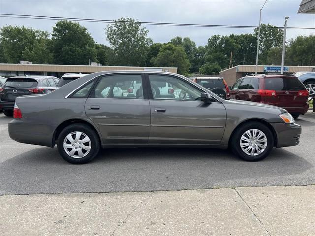 2004 Toyota Avalon XL