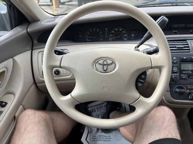 2004 Toyota Avalon XL