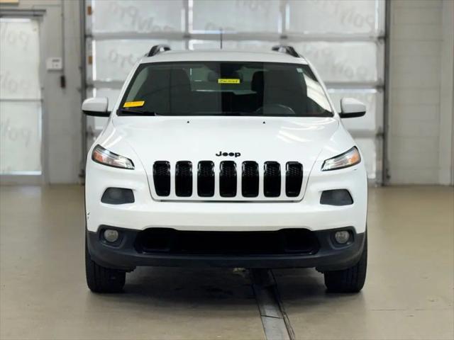 2016 Jeep Cherokee Altitude