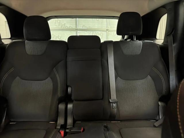 2016 Jeep Cherokee Altitude