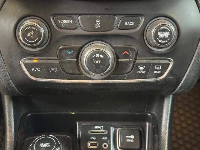 2016 Jeep Cherokee Altitude