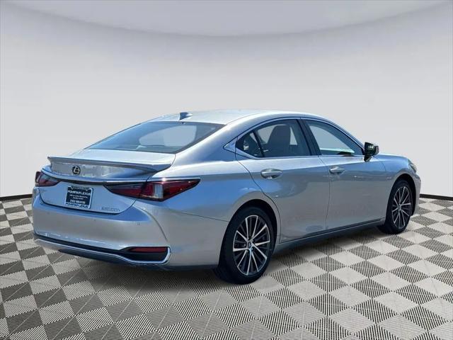 2023 Lexus ES 300h ES 300h