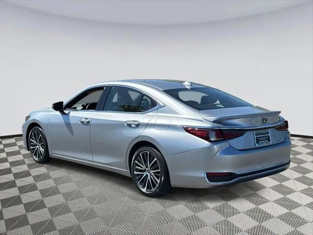 2023 Lexus ES 300h ES 300h