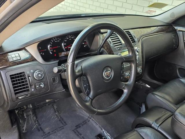 2011 Cadillac DTS Standard