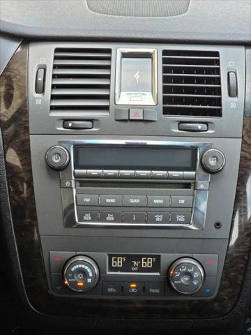 2011 Cadillac DTS Standard