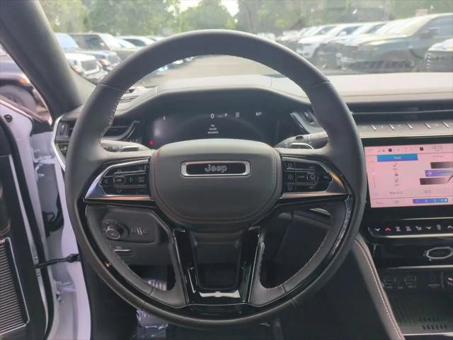 2026 Jeep Grand Cherokee Summit 4x4