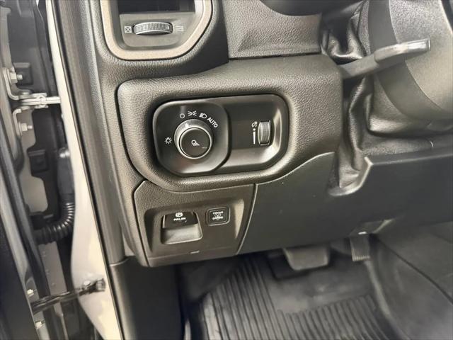 2020 Ram 1500 Tradesman Crew Cab 4x4 5'7" Box