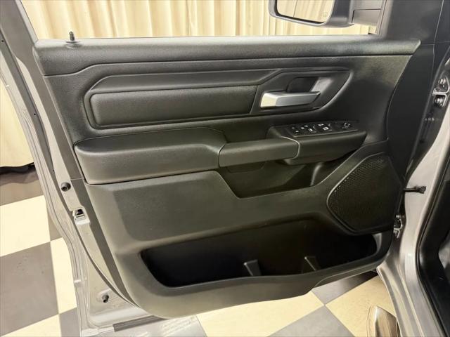 2020 Ram 1500 Tradesman Crew Cab 4x4 5'7" Box