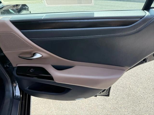 2025 Lexus ES 350 ES 350