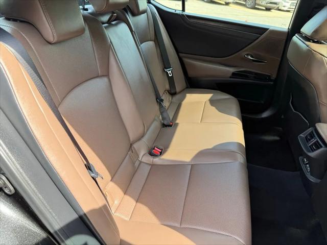 2025 Lexus ES 350 ES 350
