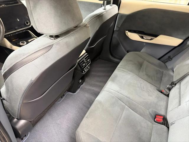 2023 Lexus RZ 450e Luxury