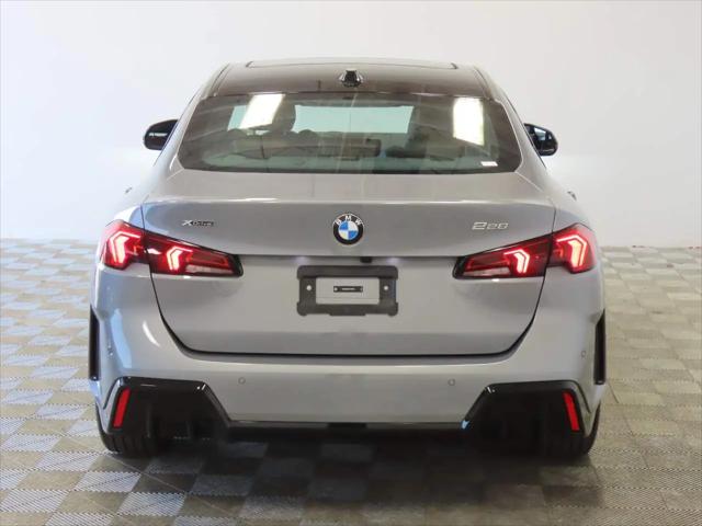 2025 BMW Coupe xDrive