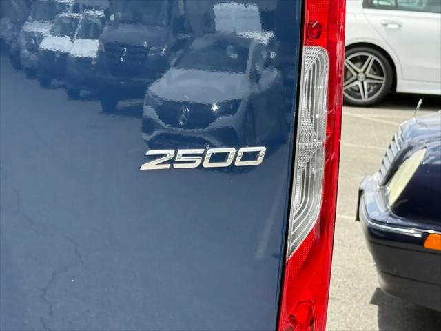 2025 Mercedes-Benz Sprinter 2500 High Roof 4-Cyl Diesel HO