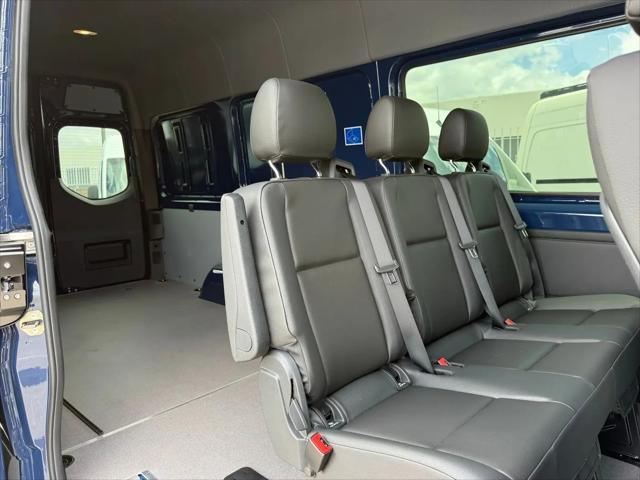 2025 Mercedes-Benz Sprinter 2500 High Roof 4-Cyl Diesel HO