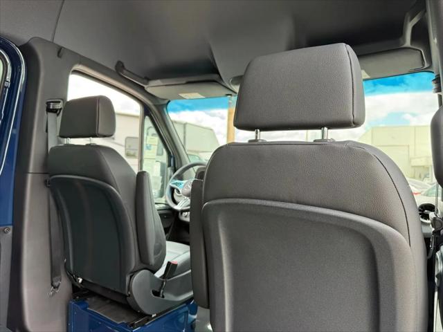 2025 Mercedes-Benz Sprinter 2500 High Roof 4-Cyl Diesel HO