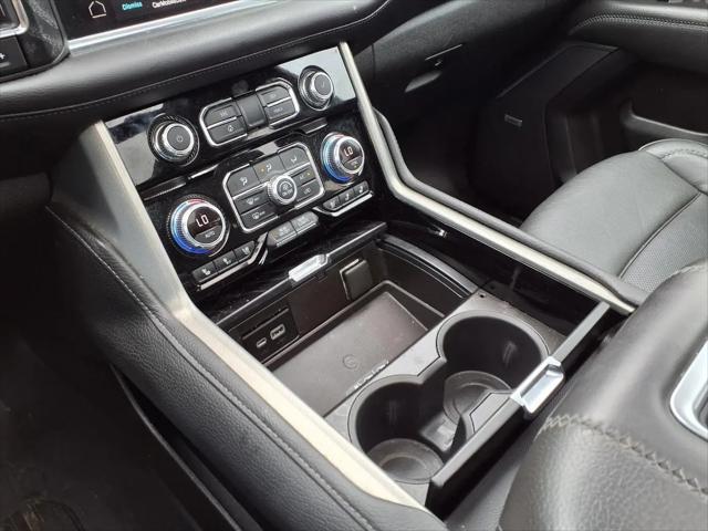 2022 GMC Yukon 4WD Denali