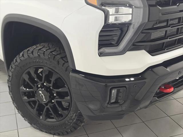 2026 Chevrolet Silverado 2500HD Crew Cab, Standard Bed, LTZ, 4WD