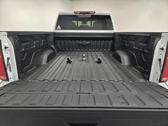 2026 Chevrolet Silverado 2500HD Crew Cab, Standard Bed, LTZ, 4WD