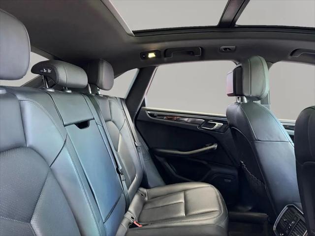 2018 Porsche Macan Sport Edition