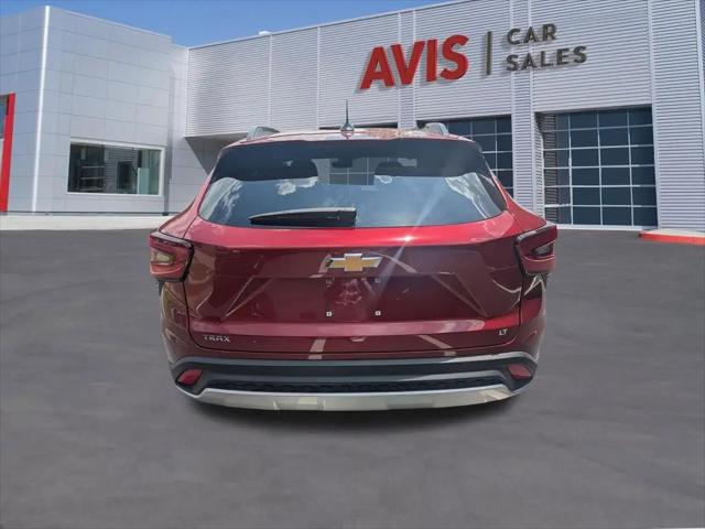 2025 Chevrolet Trax FWD LT