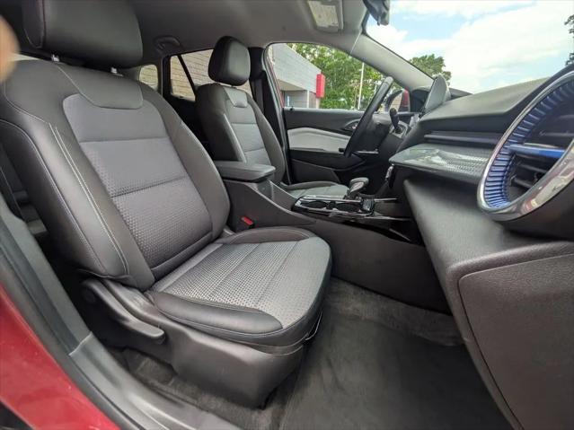 2025 Chevrolet Trax FWD LT