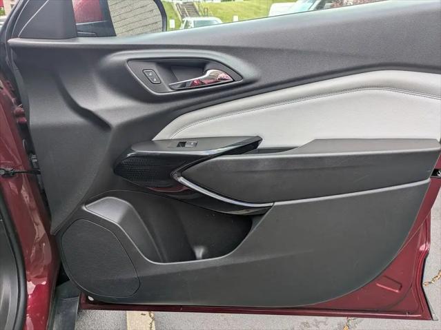 2025 Chevrolet Trax FWD LT