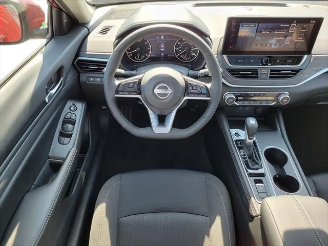 2026 Nissan Altima SV FWD
