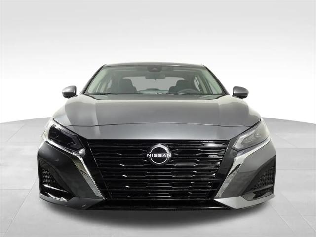 2026 Nissan Altima SV FWD