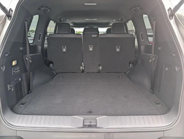 2025 Lexus LX Luxury
