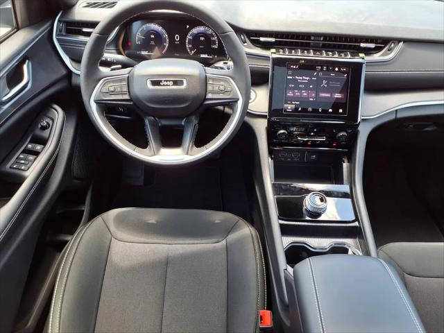 2026 Jeep Grand Cherokee L Altitude 4x4
