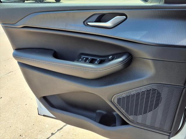 2026 Jeep Grand Cherokee L Altitude 4x4