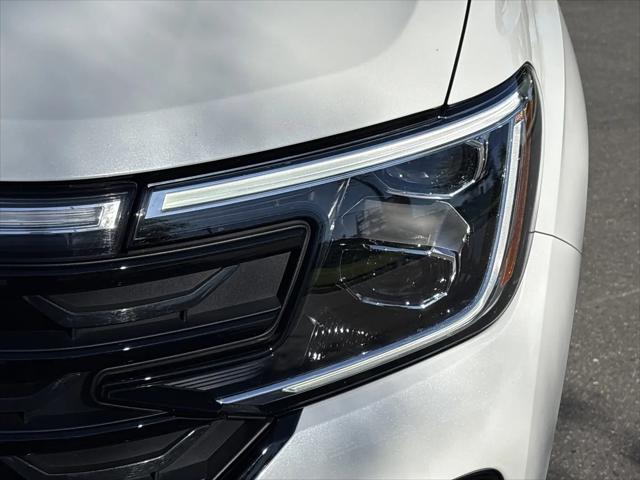 2026 Volkswagen Atlas Cross Sport SEL R-Line Black