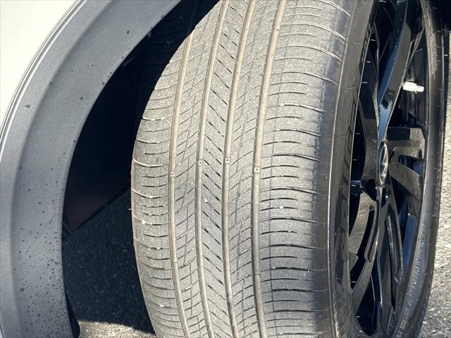 2026 Volkswagen Atlas Cross Sport SEL R-Line Black