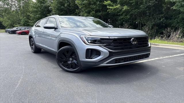 2026 Volkswagen Atlas Cross Sport SE with Technology