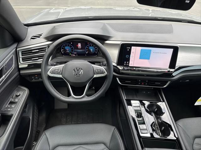 2026 Volkswagen Atlas Cross Sport SE with Technology
