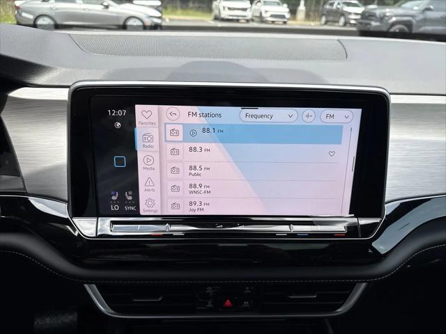 2026 Volkswagen Atlas Cross Sport SE with Technology