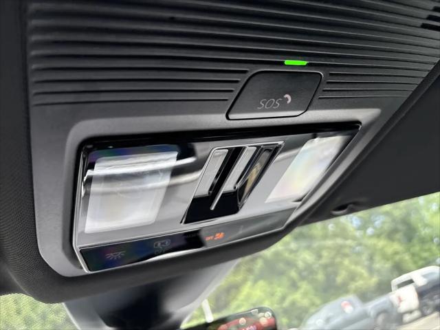 2026 Volkswagen Atlas Cross Sport SE with Technology