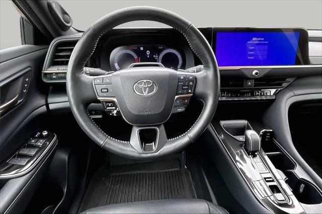 2024 Toyota Crown Platinum