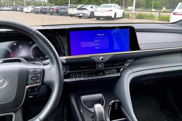 2024 Toyota Crown Platinum